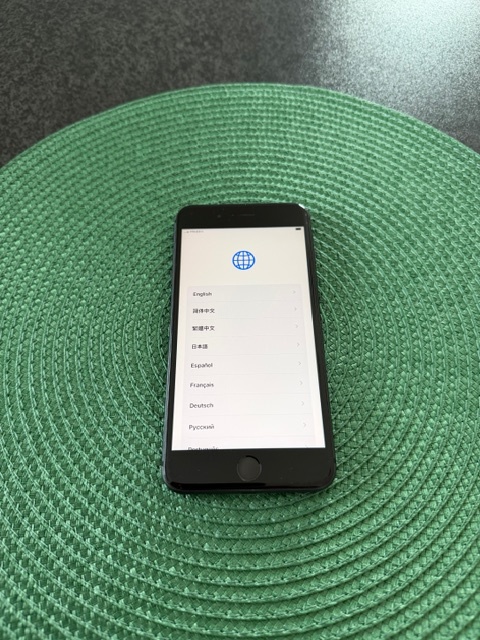 Prodám iPhone 8 Plus 256 GB vesmírně šedý - 3