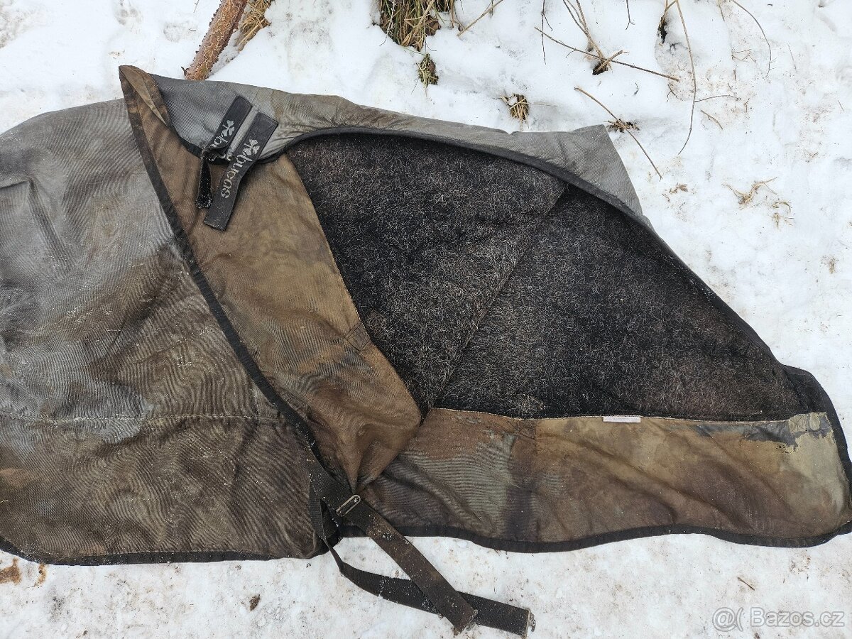 Bucas 200g vyběhová deka 145/150 - 3