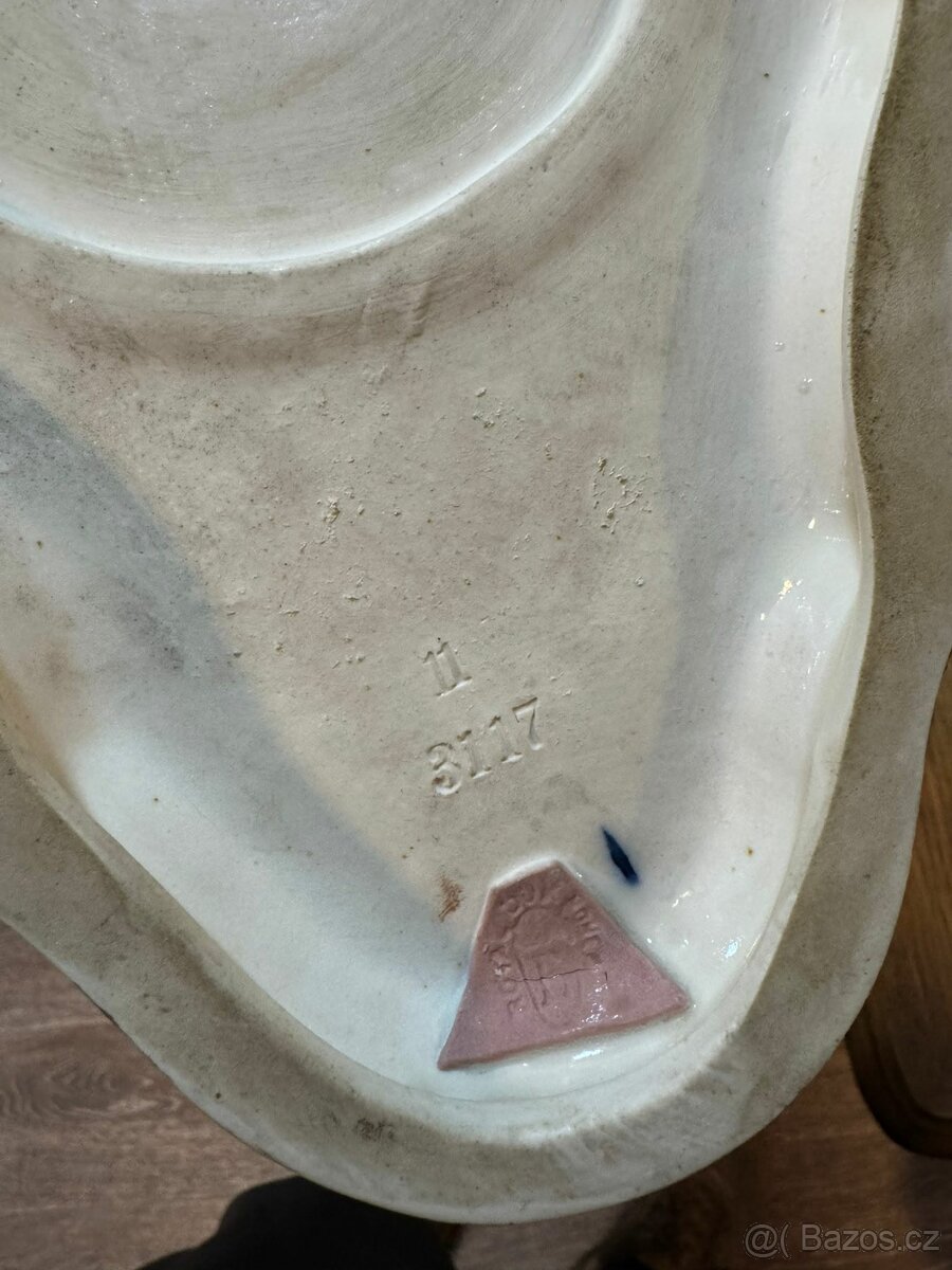 Figurální mísa s putti (523007) - 3