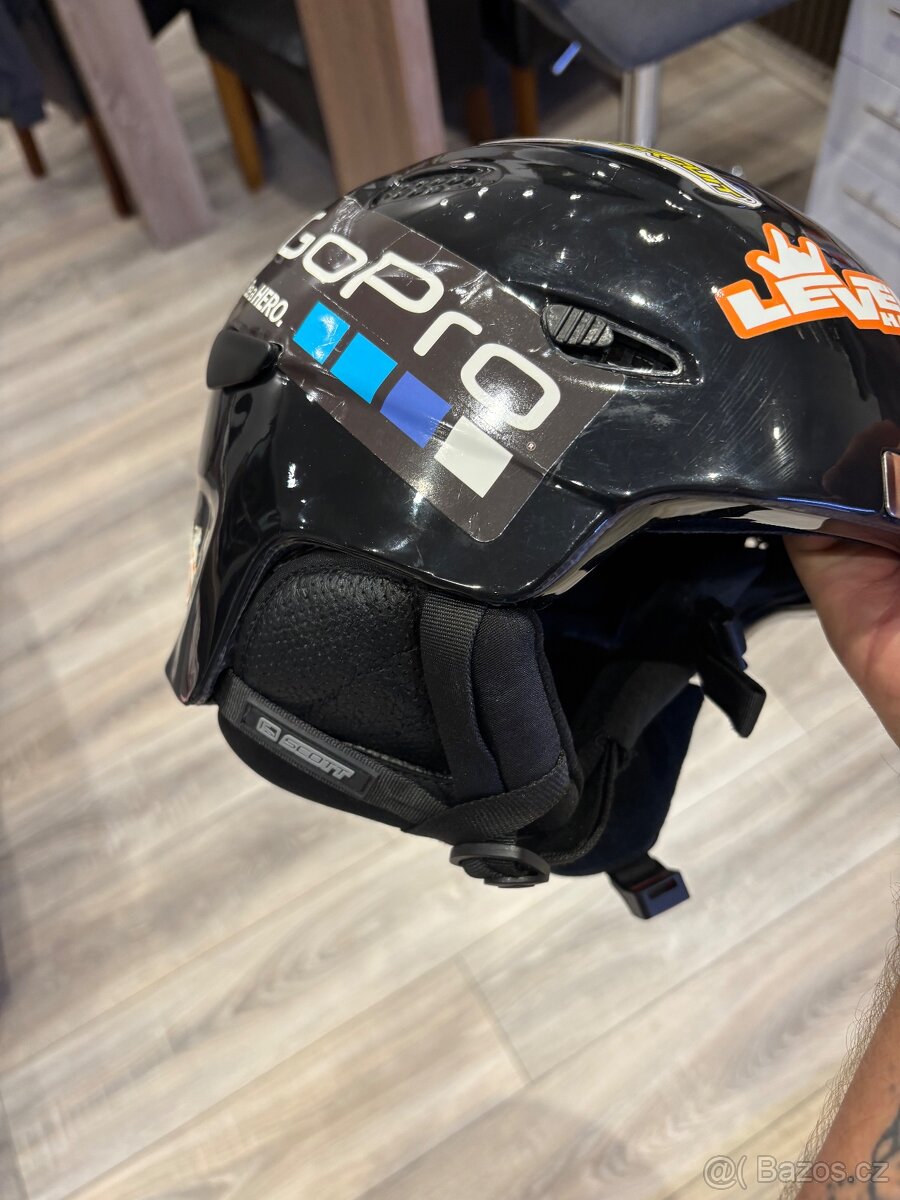 Helma scott vel. M - 3