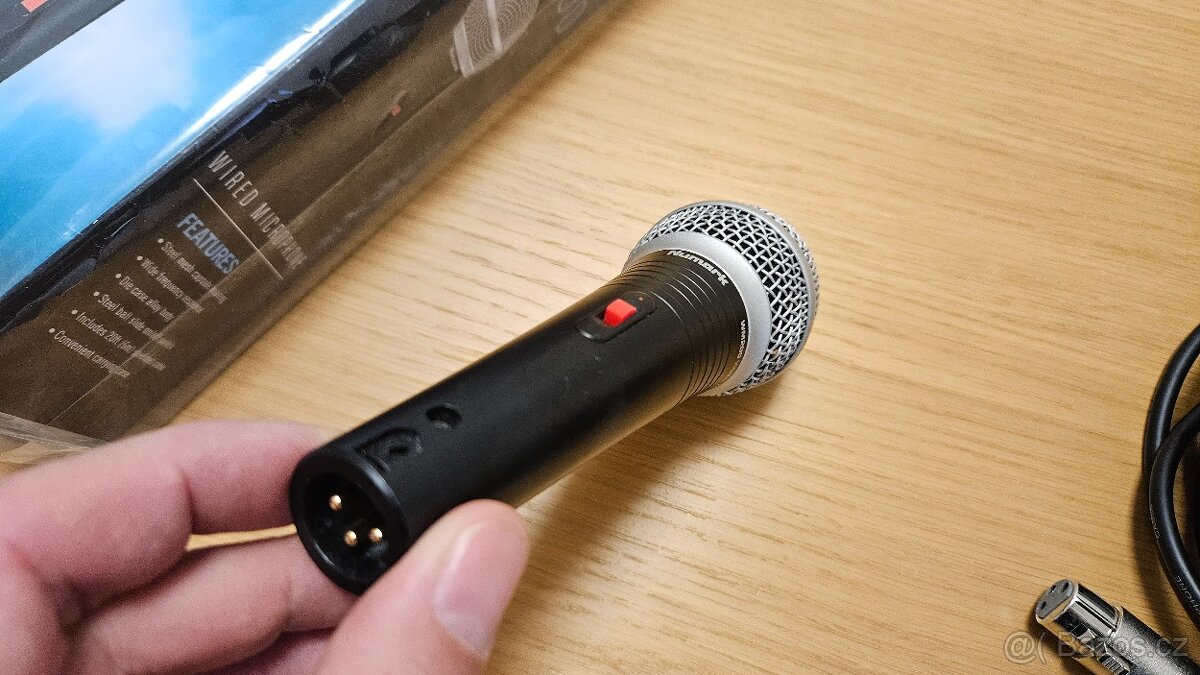 Dynamický mikrofon Numark WM200 (pro DJ / Karaoke / Zpěv) - 3