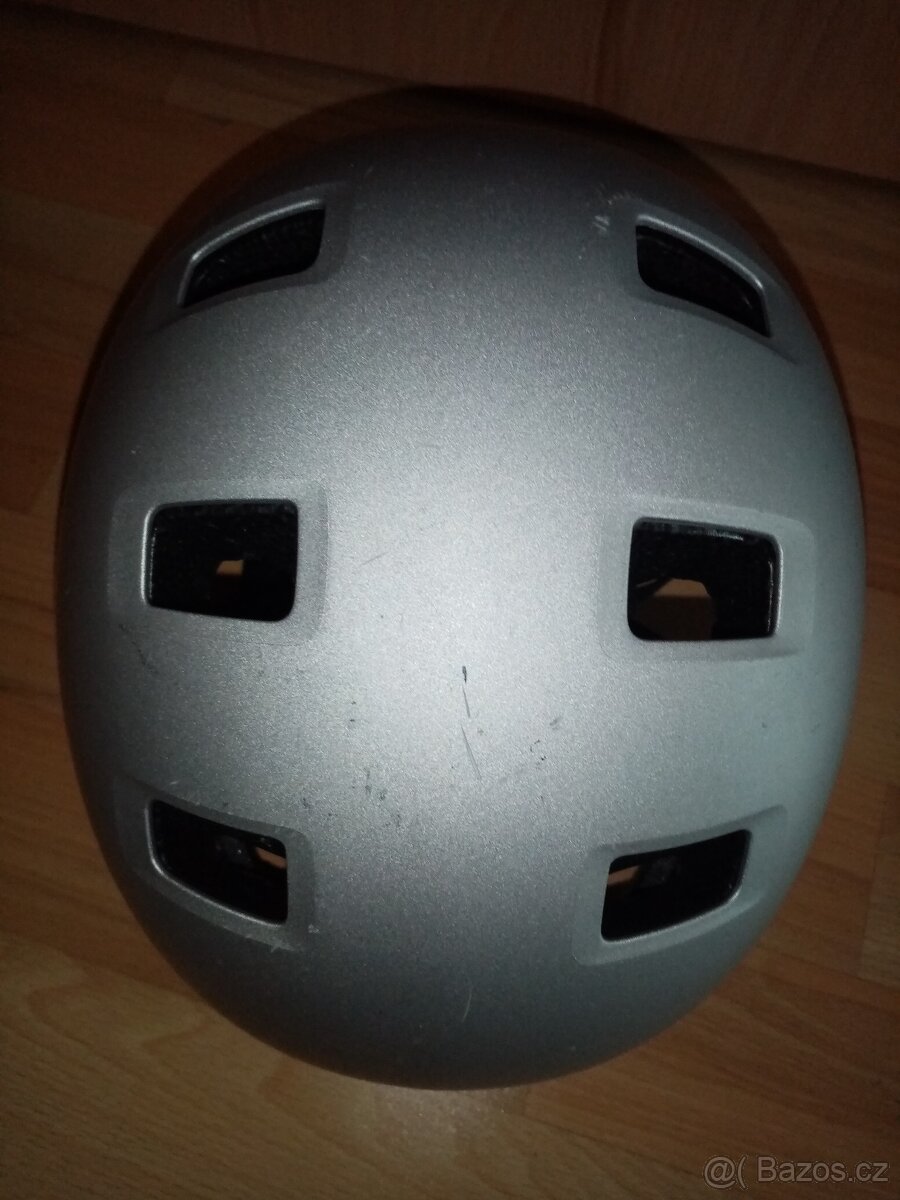 Přilba na kolo - 3