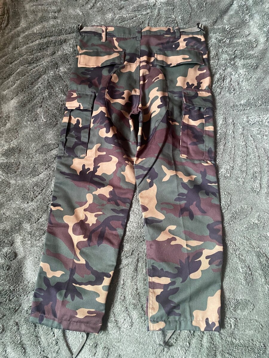 Maskáče vel. 152 - 3