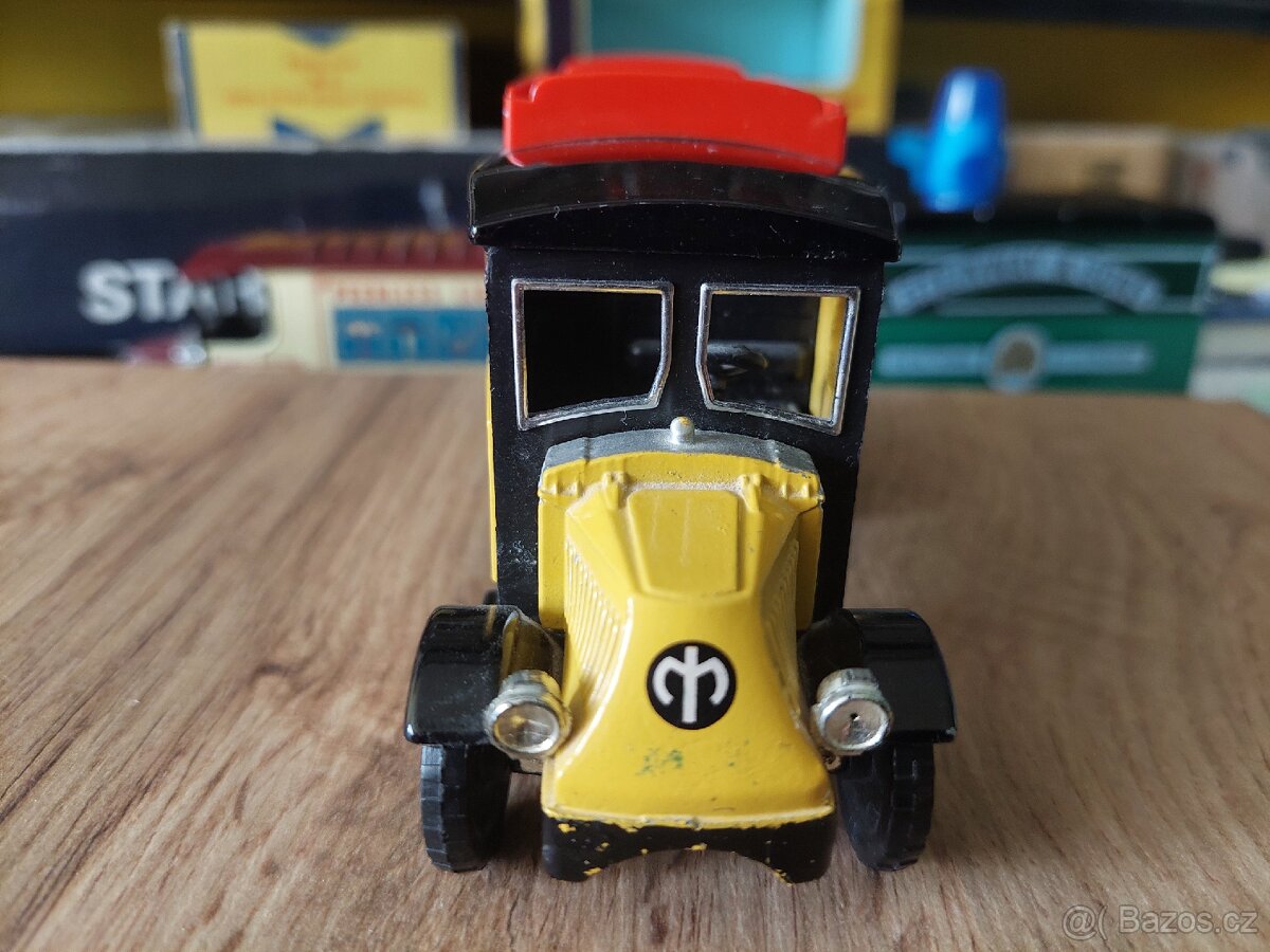 Matchbox-CORGI BEDFORD,2xMACK - 3