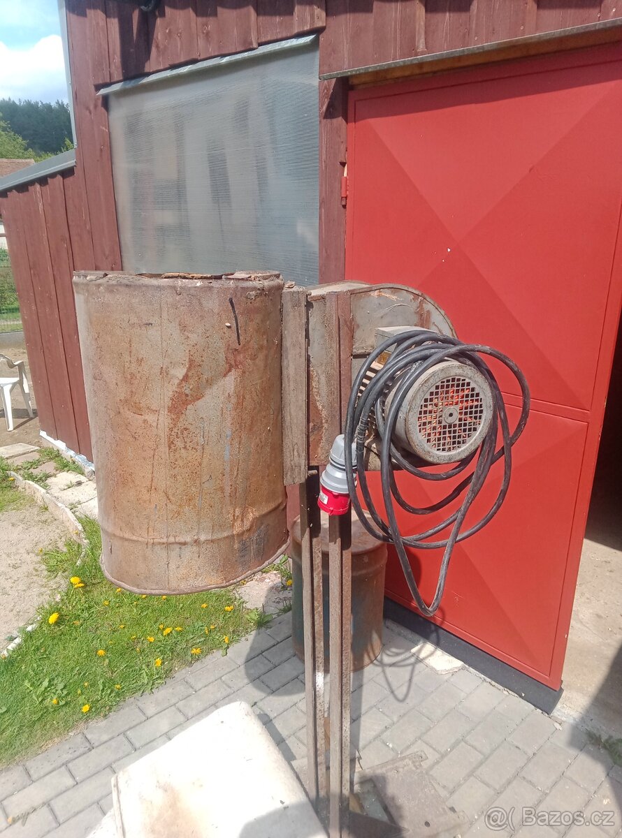 Odsavač pilin a hoblin - 3