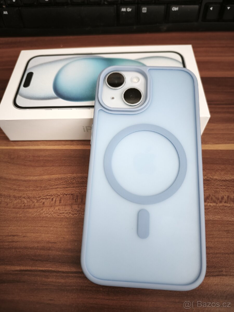 iPhone 15 128GB modrý - 3