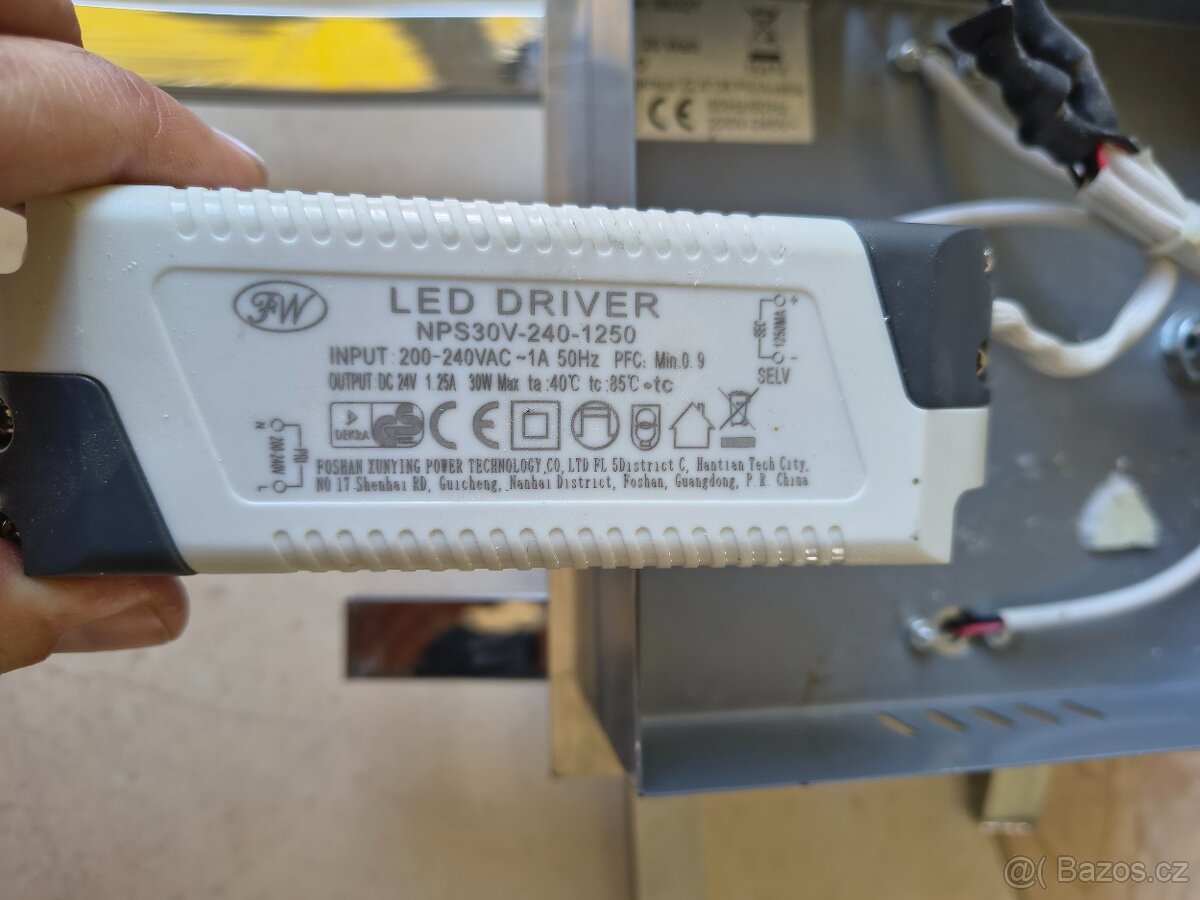 Stropní LED světlo - 3