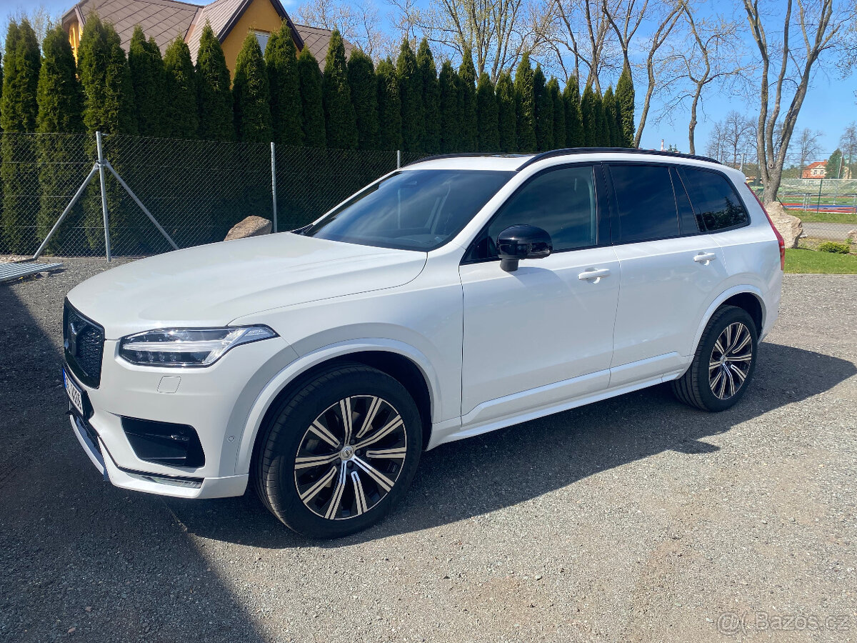 Volvo XC90 B5 AWD Plus Dark - 3