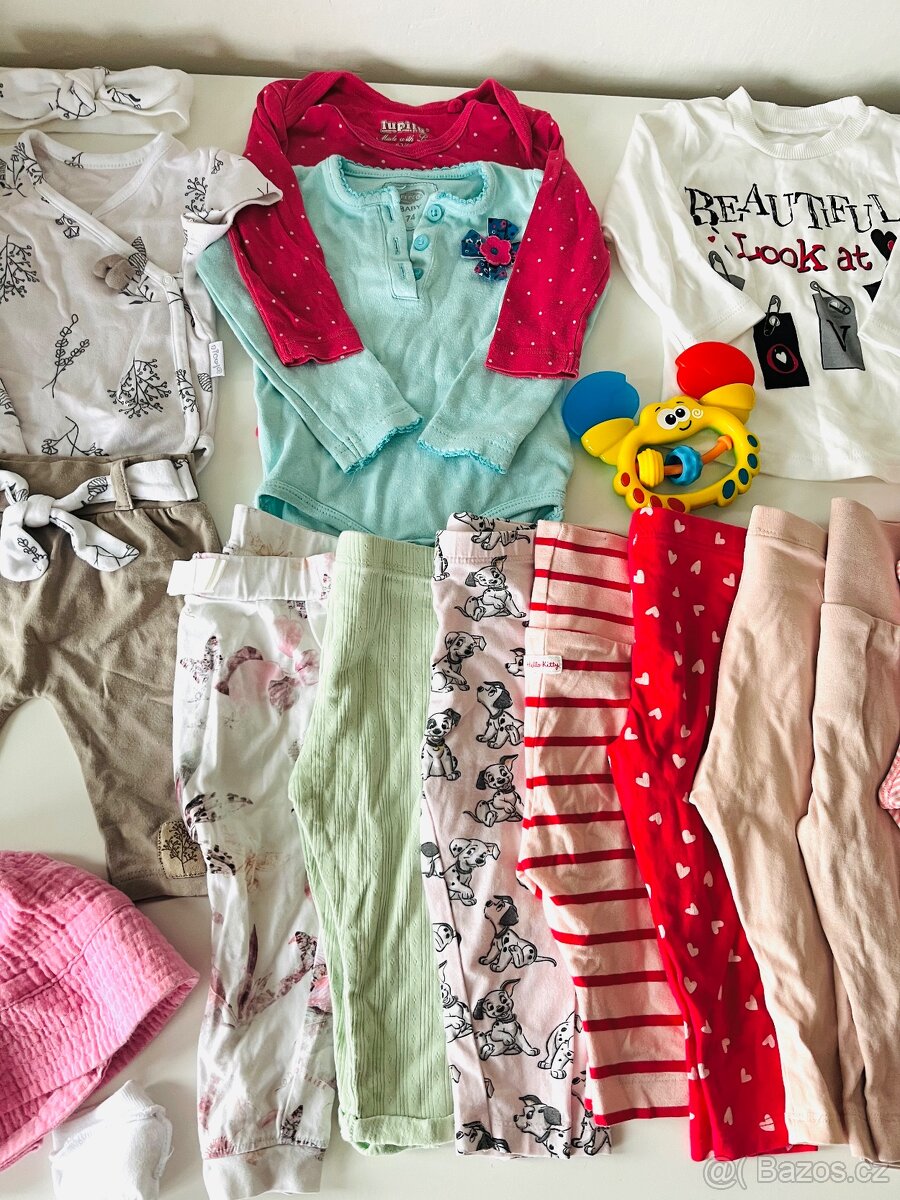 Velký set (30 ks) dívčího oblečení, vel. 56/62/68/74/80 - 3