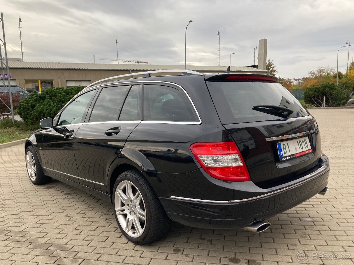 Mercedes Benz C w204 320 CDI 165kW Navi,BiXenon,Kůže, - 3