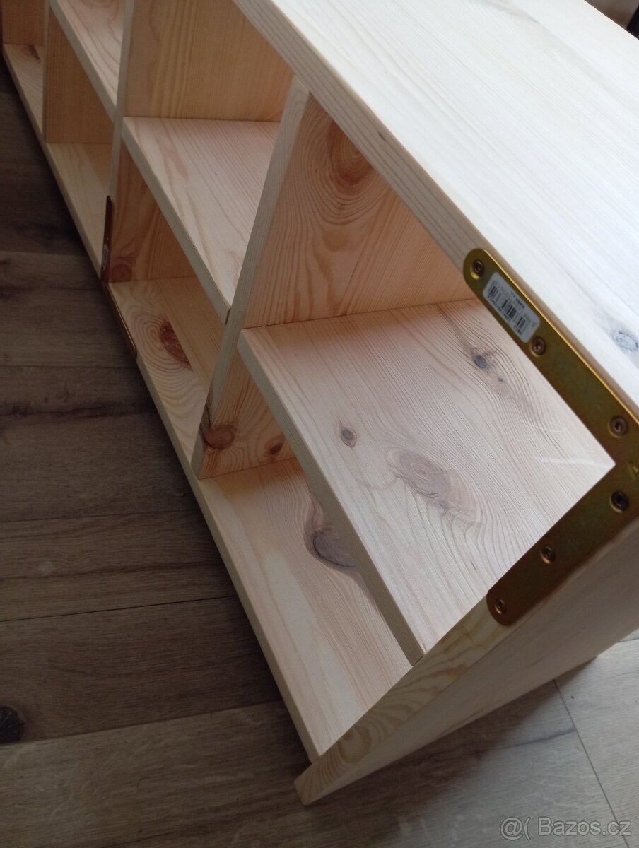 Botník masiv borovice/dub/buk/modřín - 3