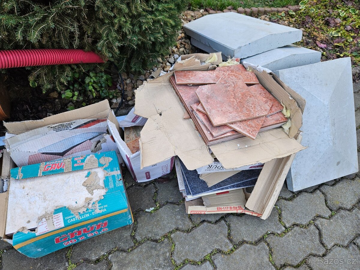 Zbytky ze stavby za odvoz - 3