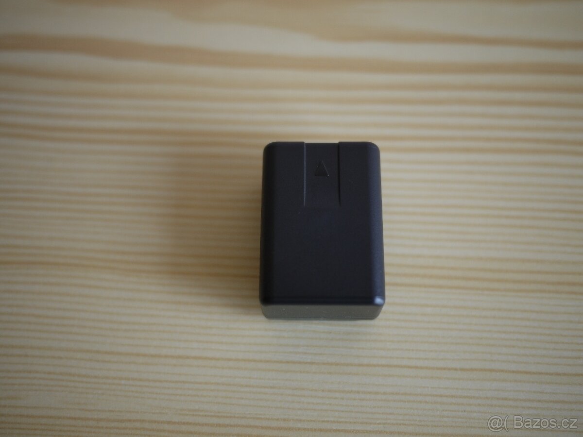 Nabiječka baterií + baterie Panasonic VW-VBT190... - 3