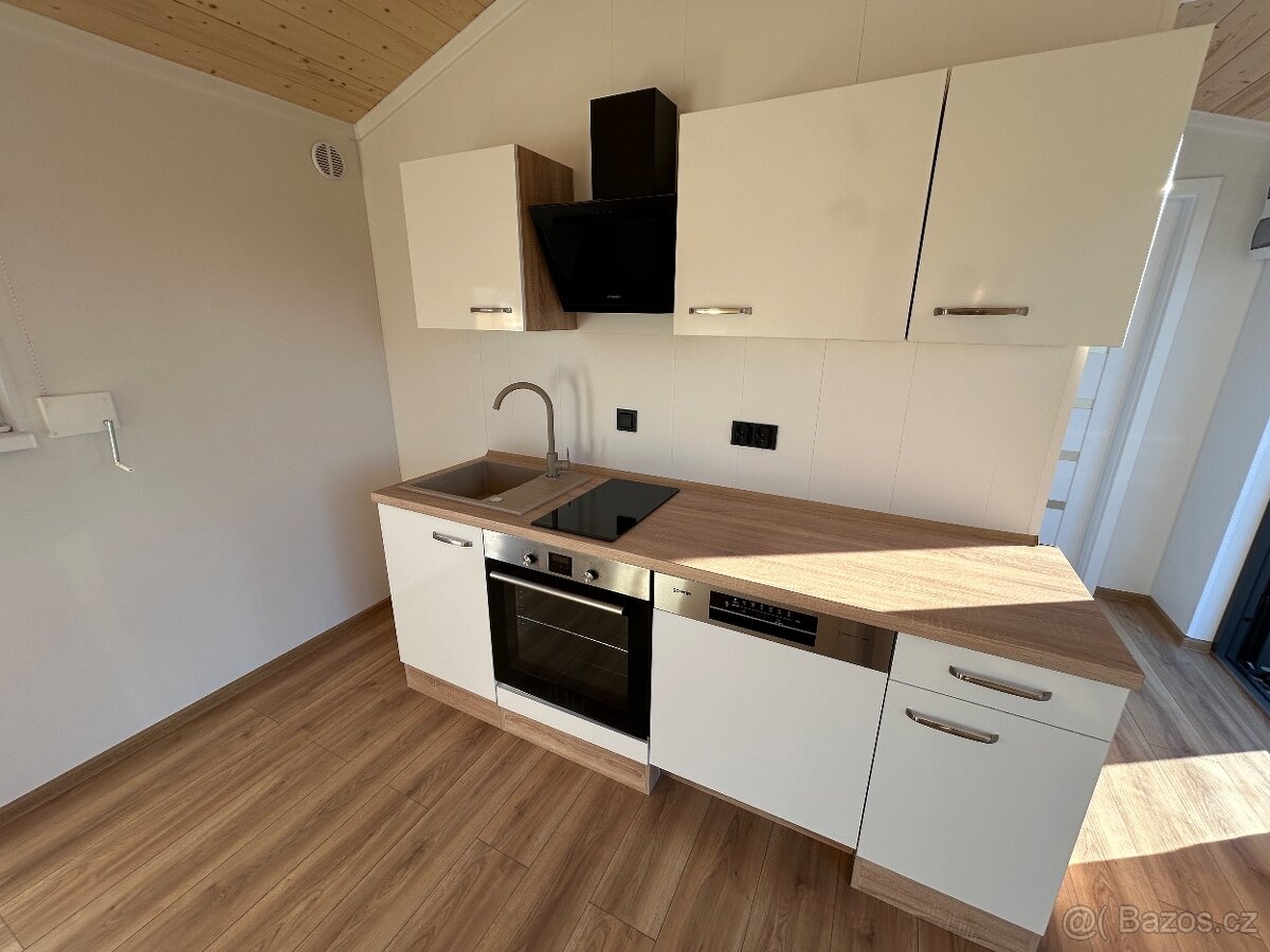 Pronajmu byt 3kk 48m2 Zatec ul. Lounská.Se zahradou na které - 3