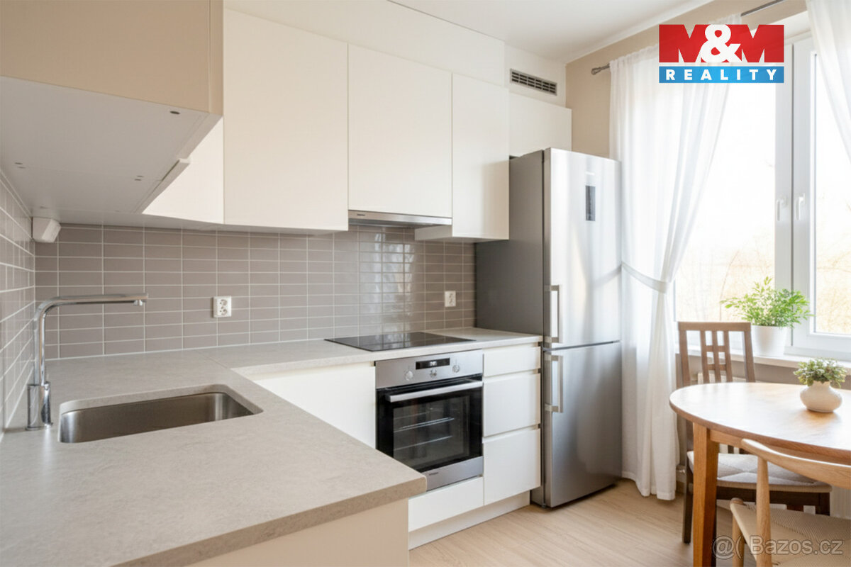 Prodej bytu 2+1 s balkonem ve Varnsdorfu, 58 m2, ul. Legií - 3