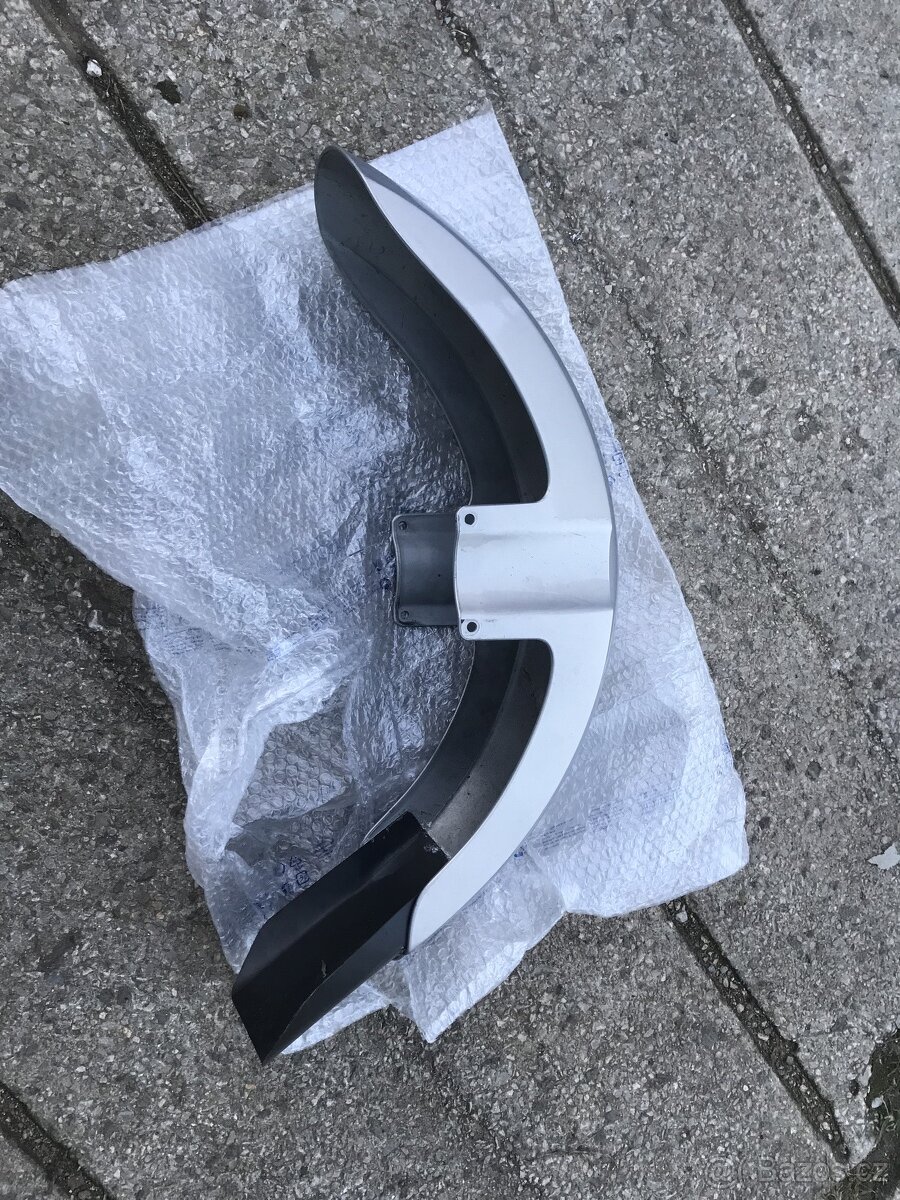 Blatník Moto Guzzi California - 3