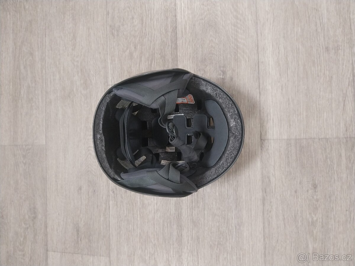 Přilba na lyže - 3