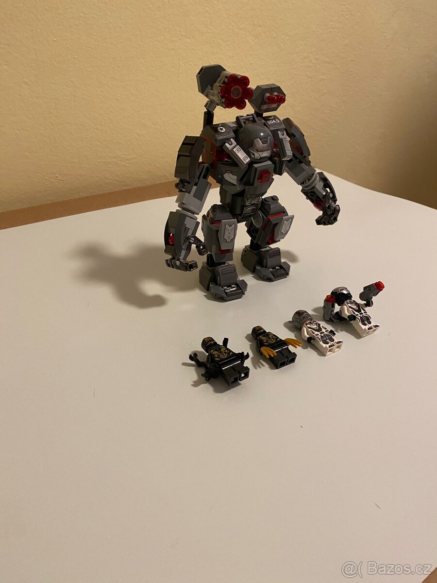 Lego set 76124 - 3