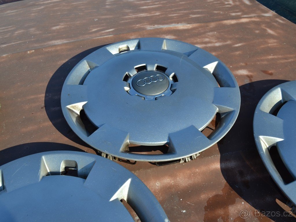 Poklice Audi 16 " originál - 3