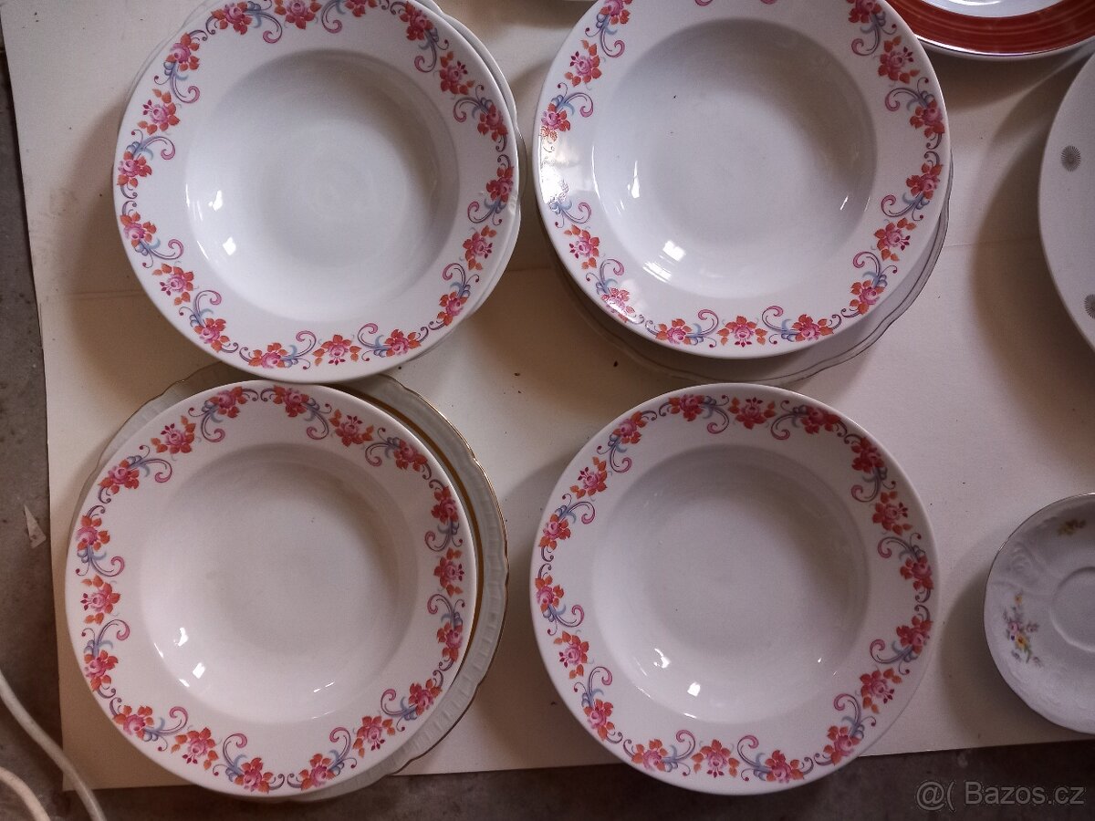 staré talíře - 3