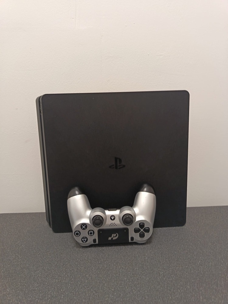 Sony Playstation 4 Slim 1TB - 3