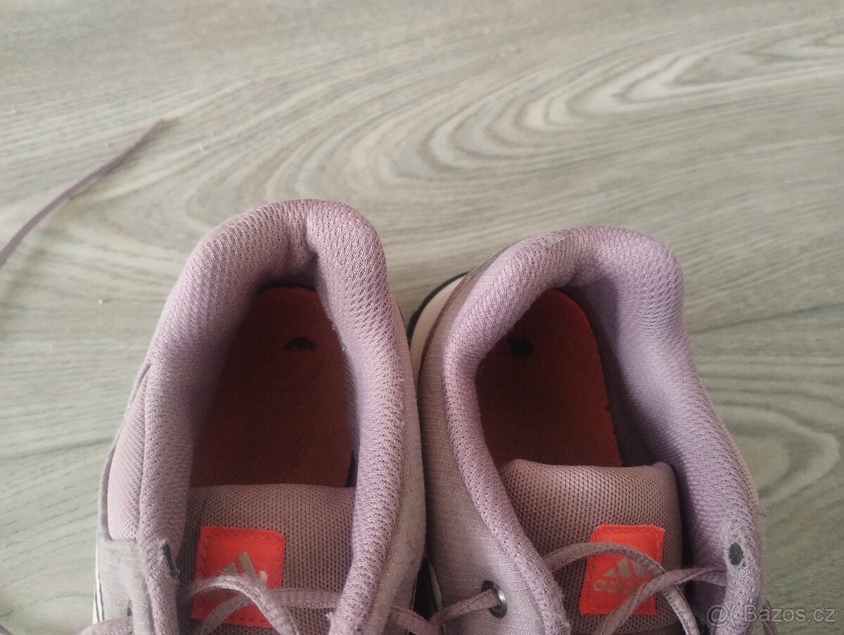 Dívčí botasky Adidas, vel. 37 1/3 - 3