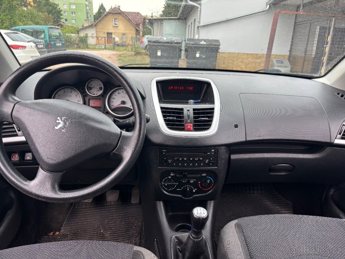 Peugeot 206 - 3