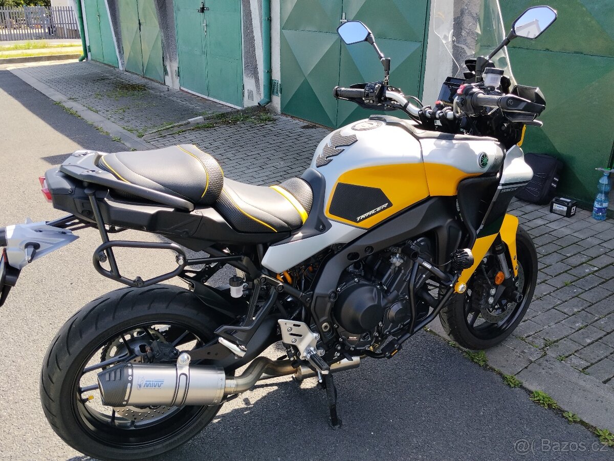 Yamaha Tracer 9 - 3