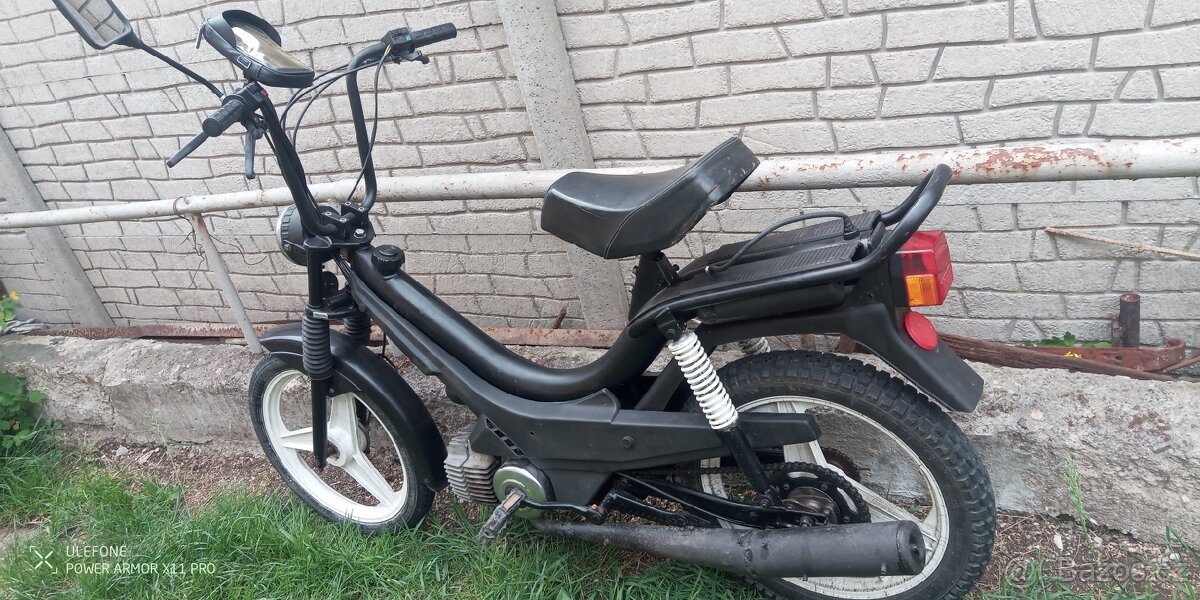 Korado Manet 12V Supermaxi 2kW Puch - 3