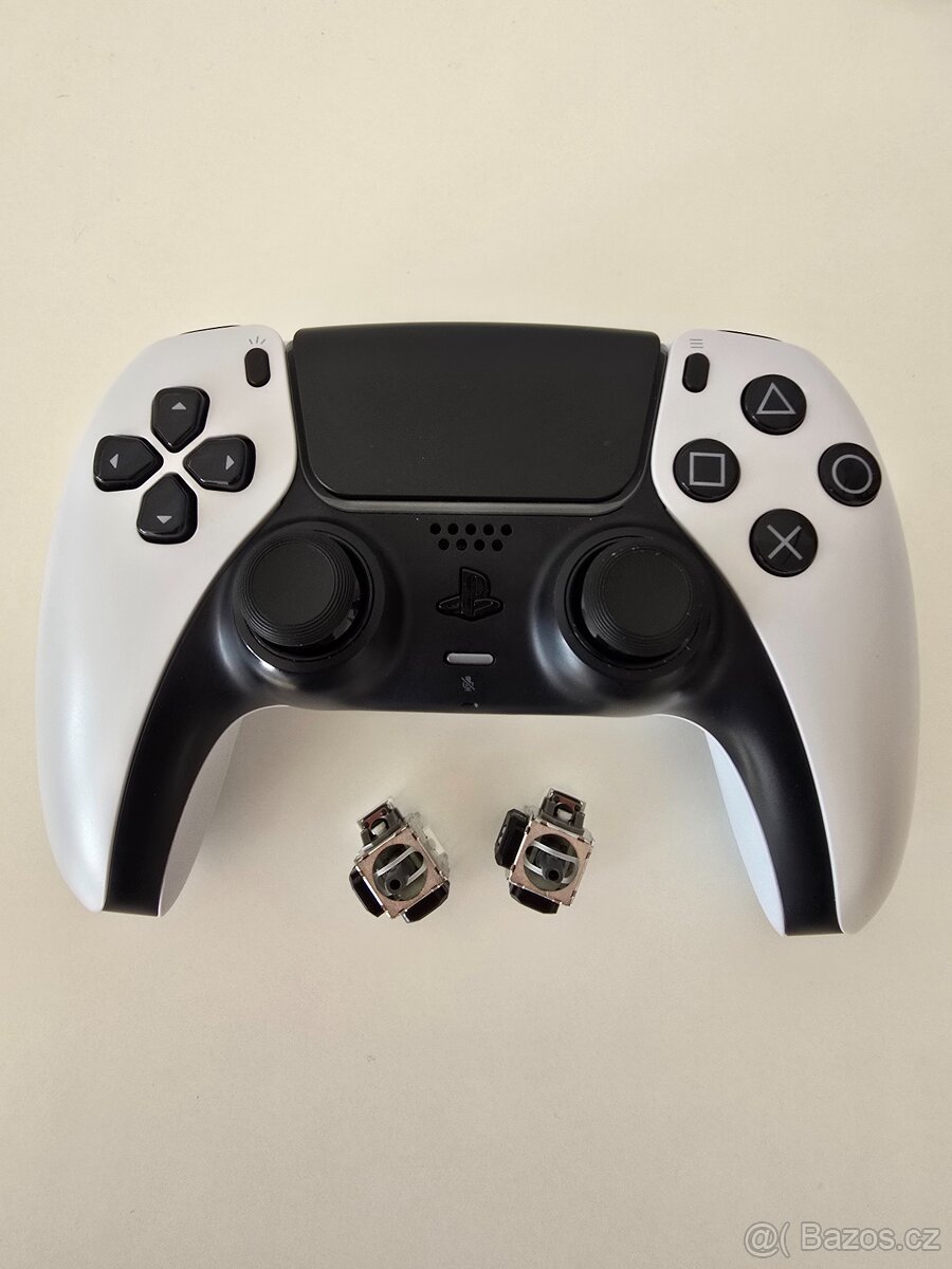 Oprava driftu páček PS5 a XBoX – Magnetické analogy - 3