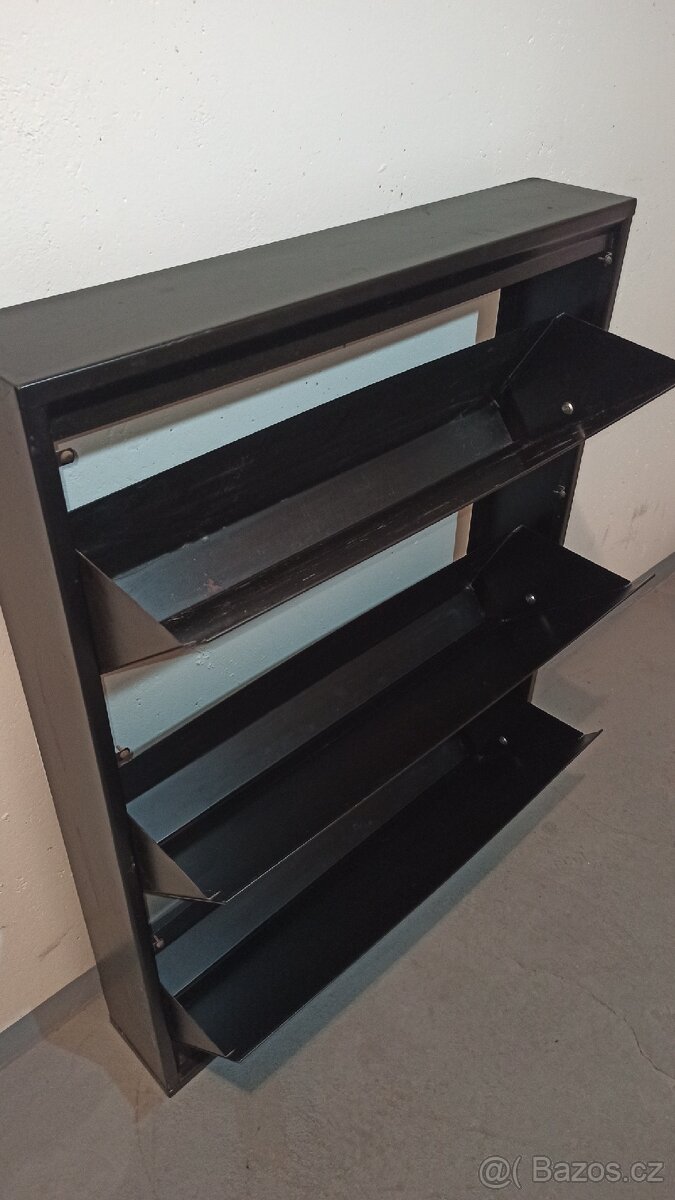 Plechový botník - 3