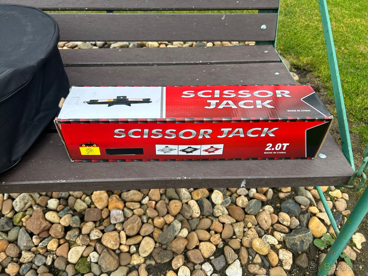 Prodám dojezdovou rezervu - 3