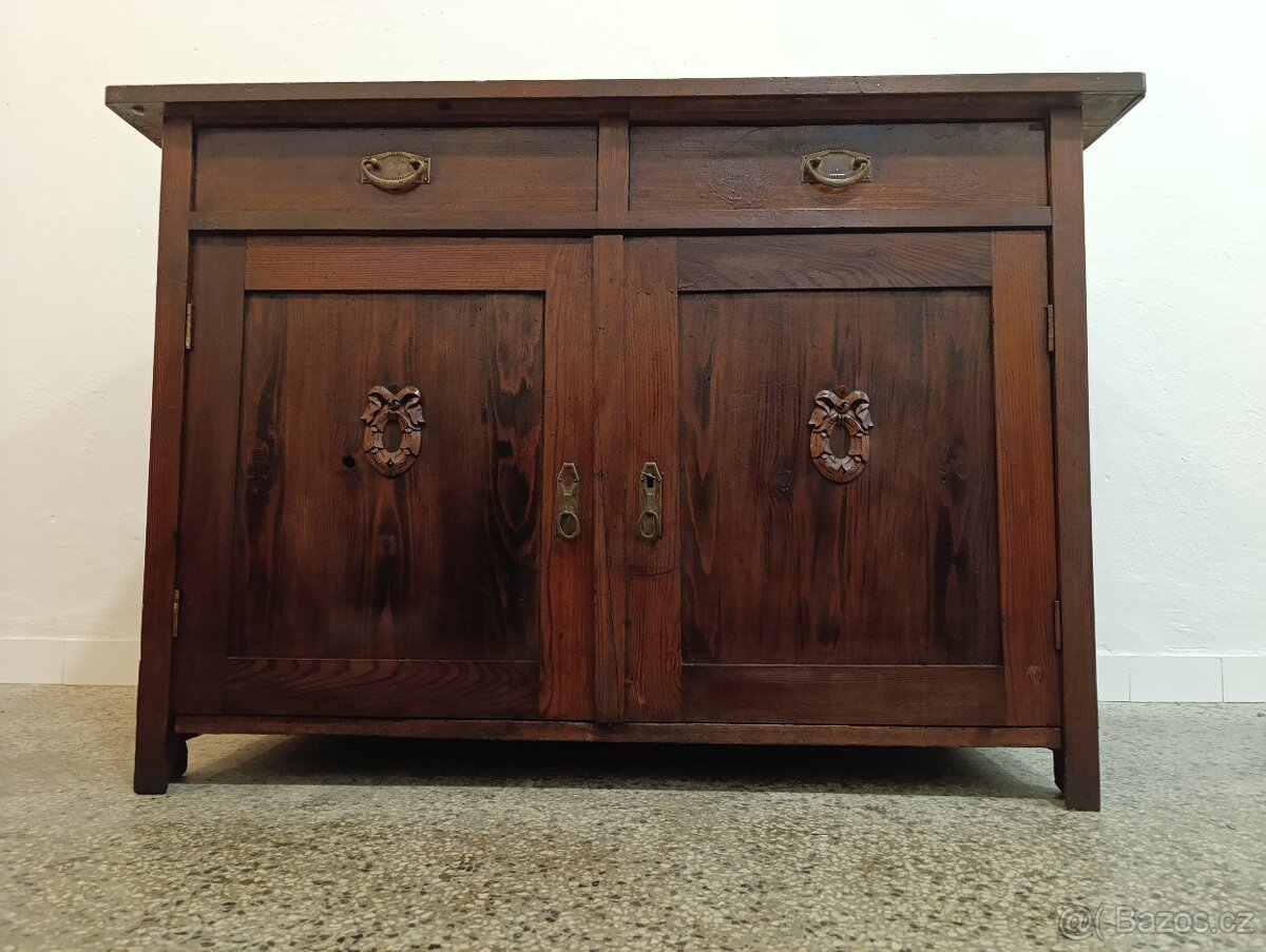 Starožitná komoda, nábytek z masívu, Nábytek s příběhem - 3