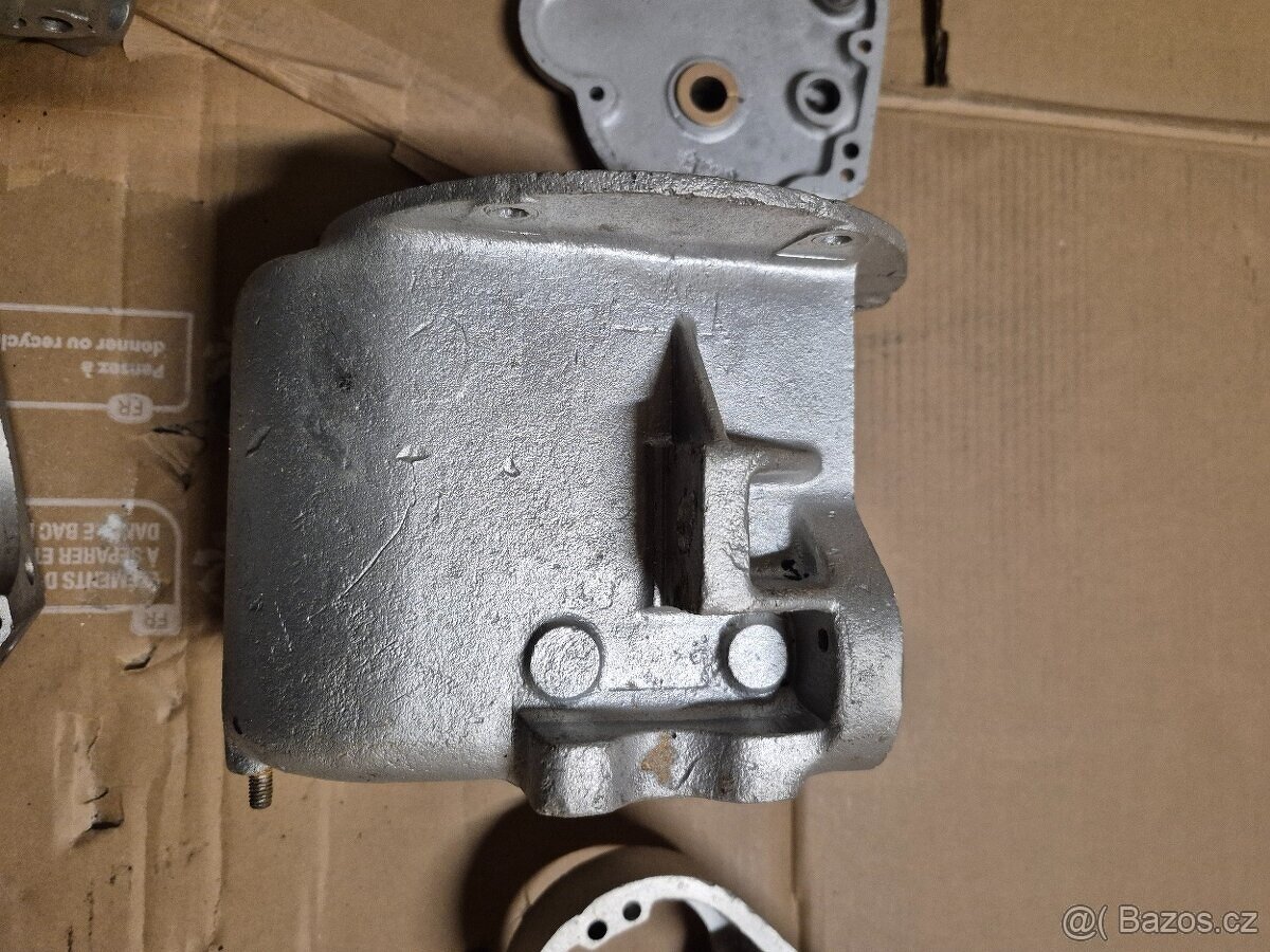 motor indian scout 1923 nekompletní - 3