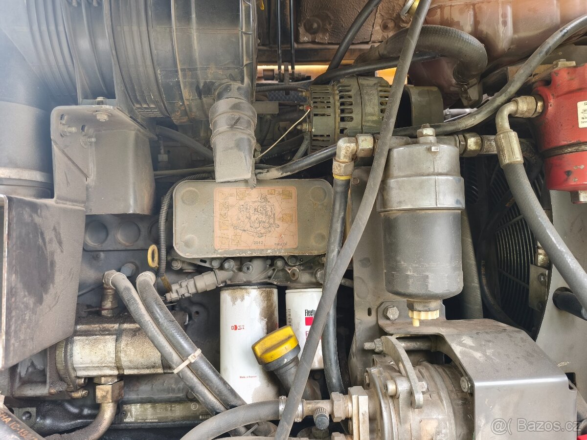 kolový bagr-rypadlo - 3