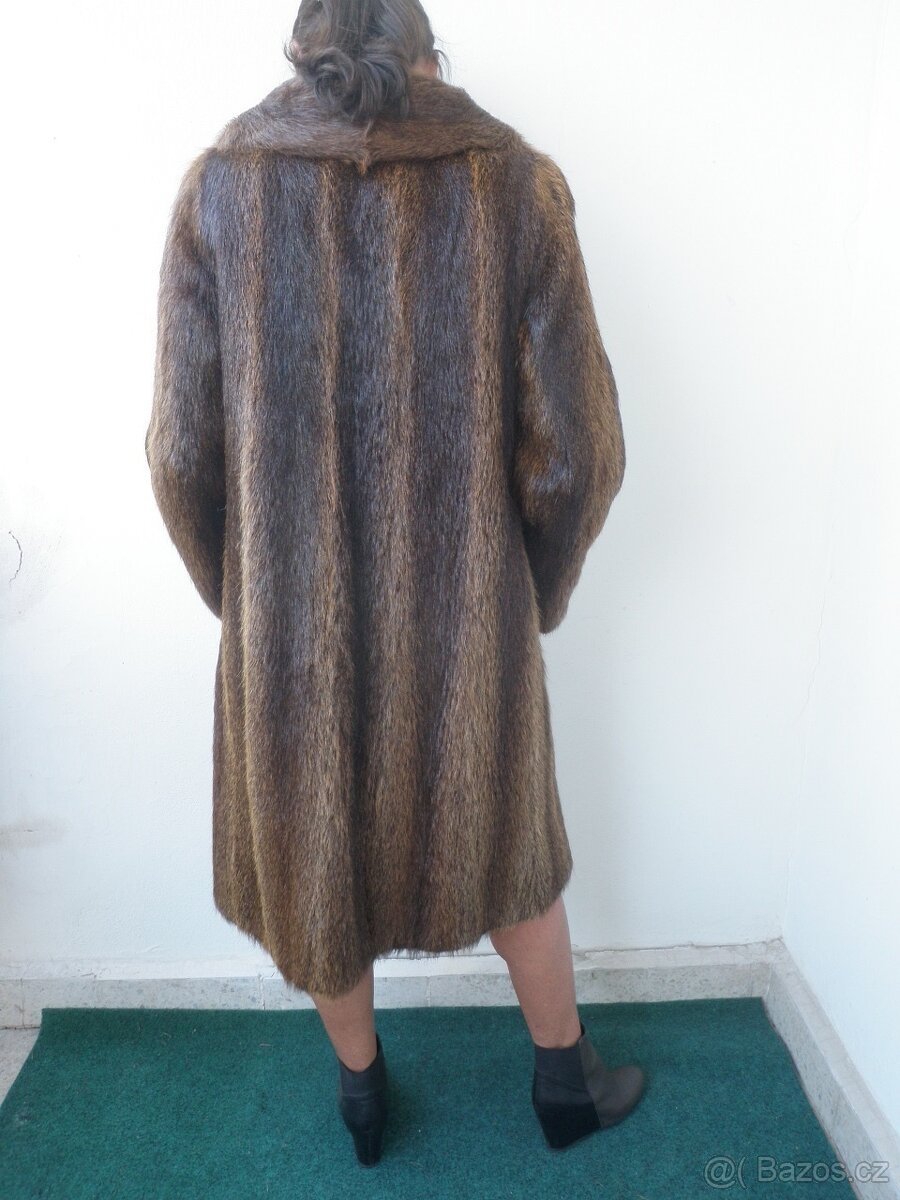 dámský kožich nutrie zn. Kara - vel. M - nový - 3