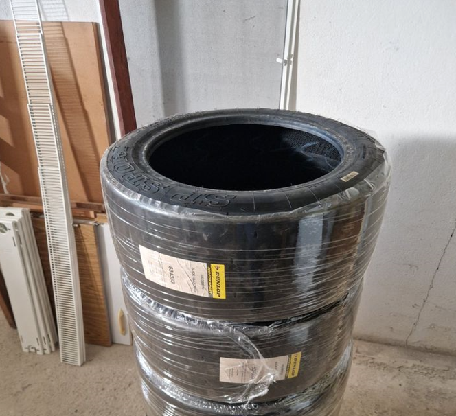 Dunlop slick SP Sport 200/580 r15 - 3