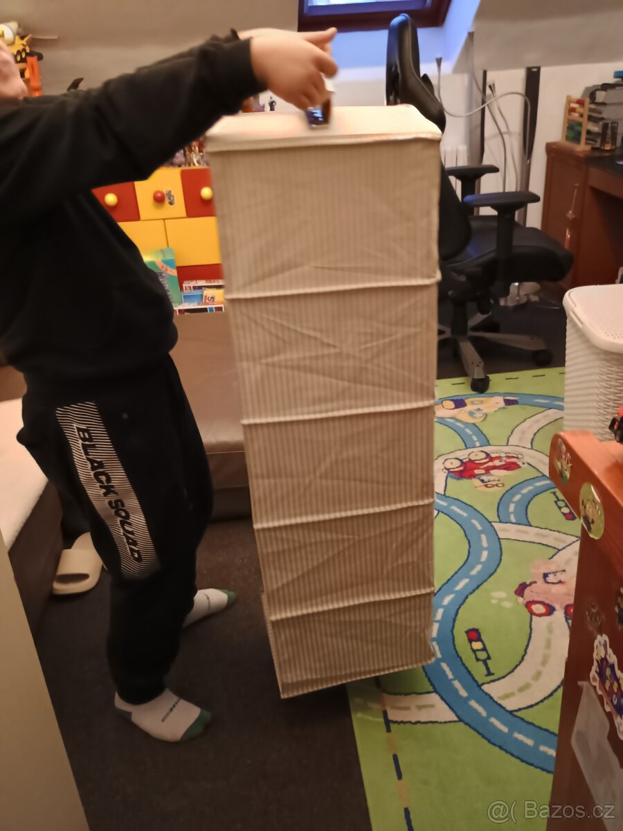 Závěsný organizér do skříně - 3