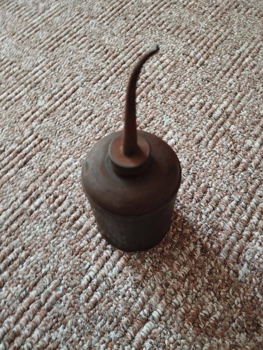 Retro olejnička - 3