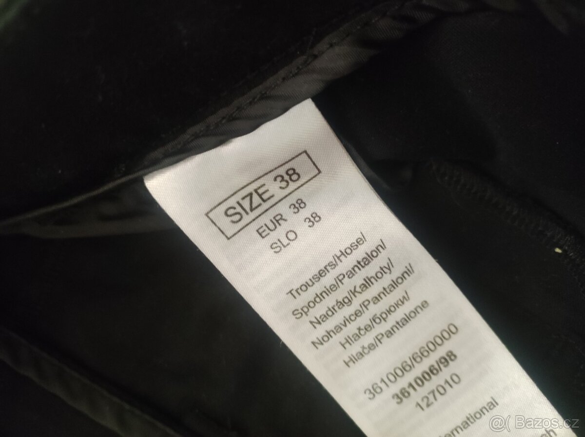 Černé kraťasy - 3