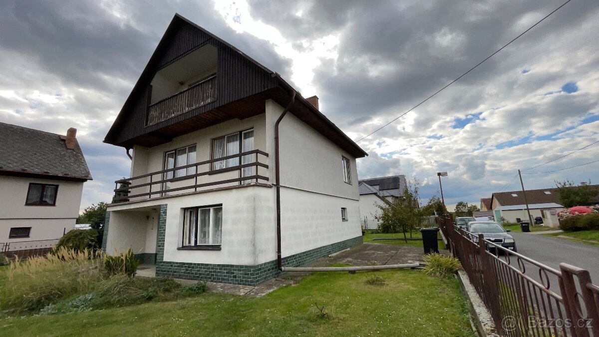 Prodej rodinného domu Chorušice - 3