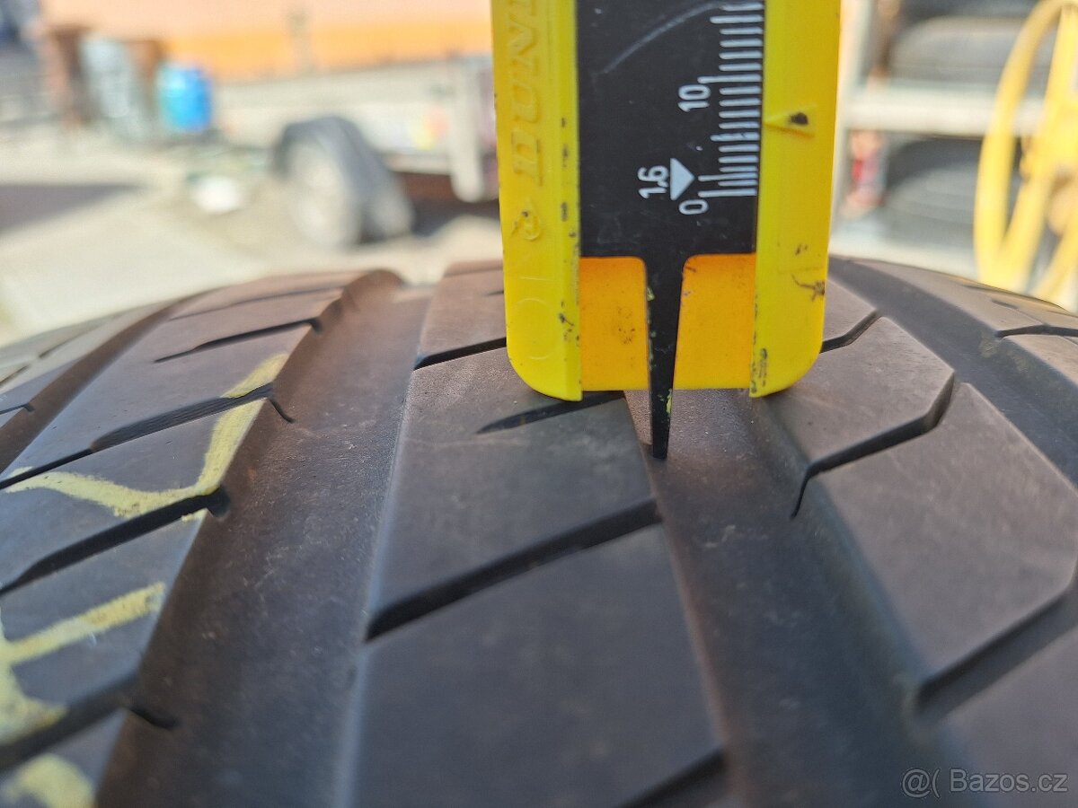 Prodám letní pneu 225/45/17 Nexen - 3