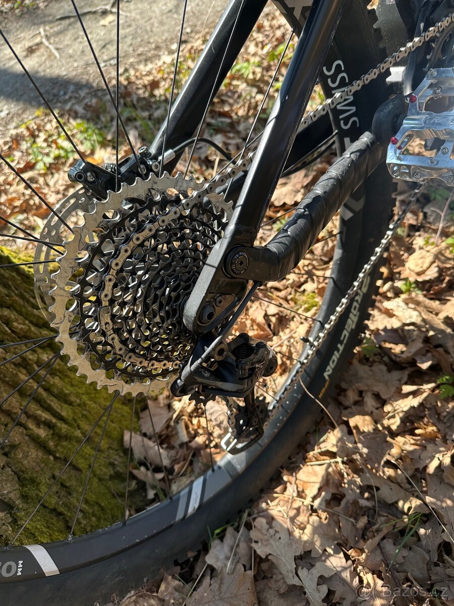 Canyon Torque CF9 - 3