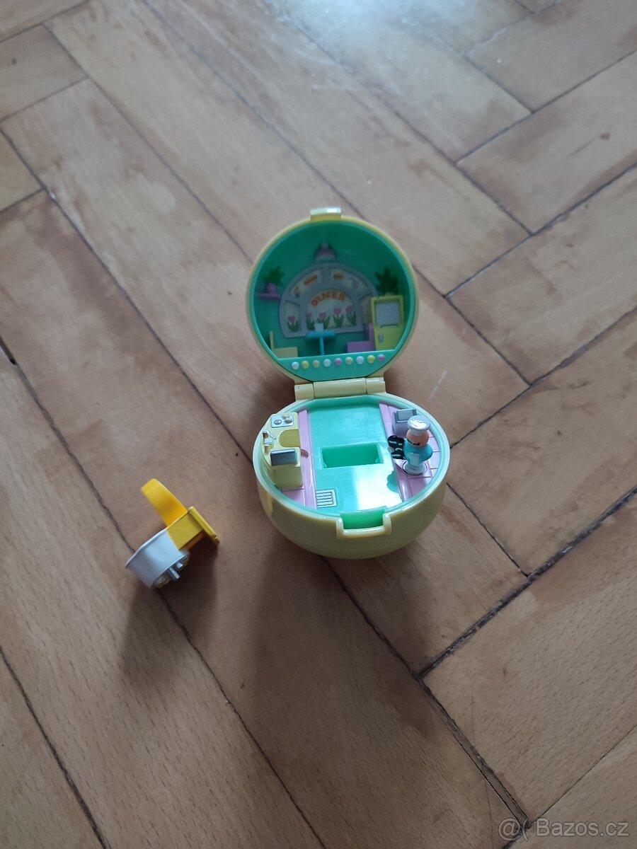 Polly pocket reštaurácia - 3