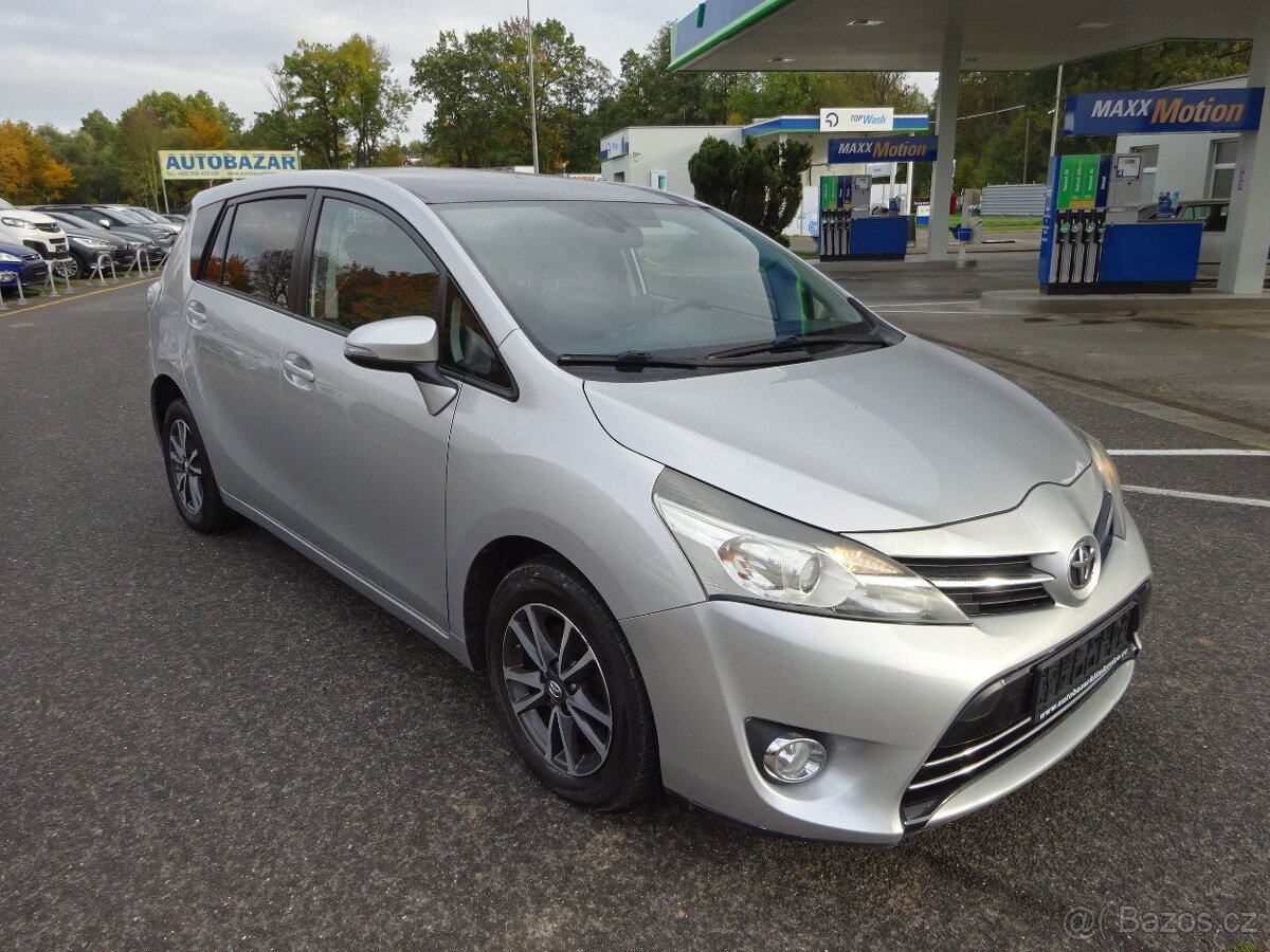 Toyota Verso 1,6 D-4D, 7 MÍST - 3