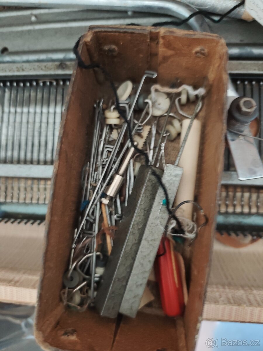 Prodám pletací stroj - 3