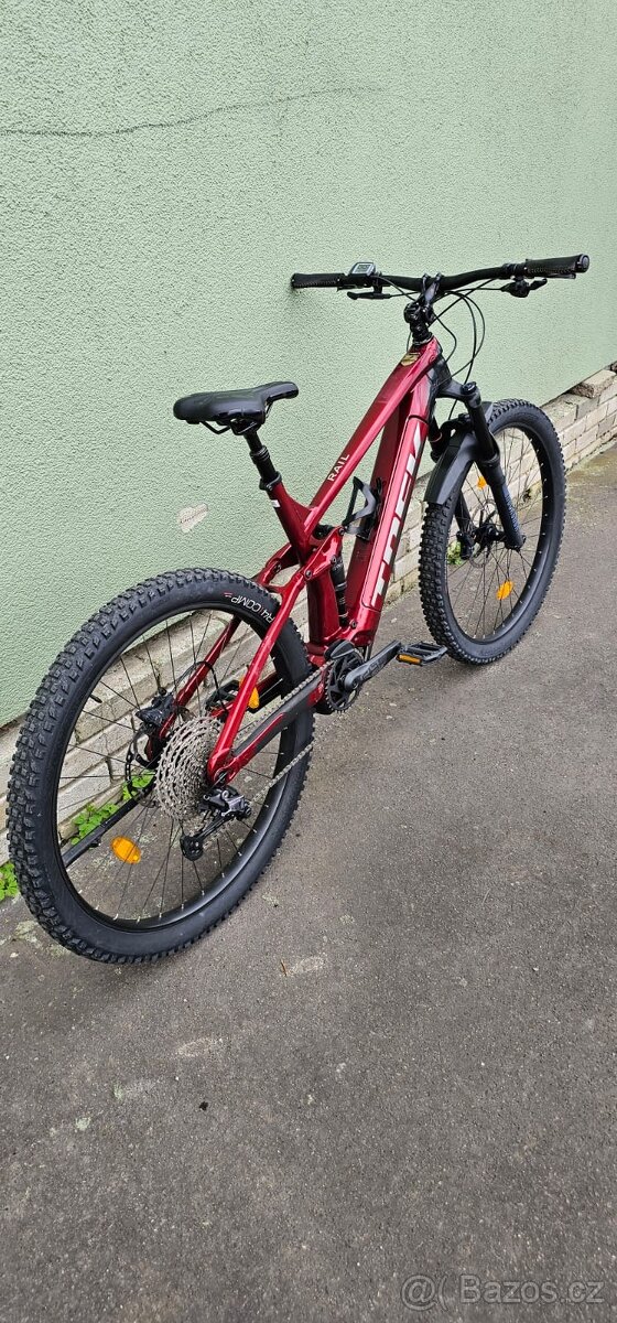 celoodpružené elektrokolo Trek Rail 5 gen.2 - 3