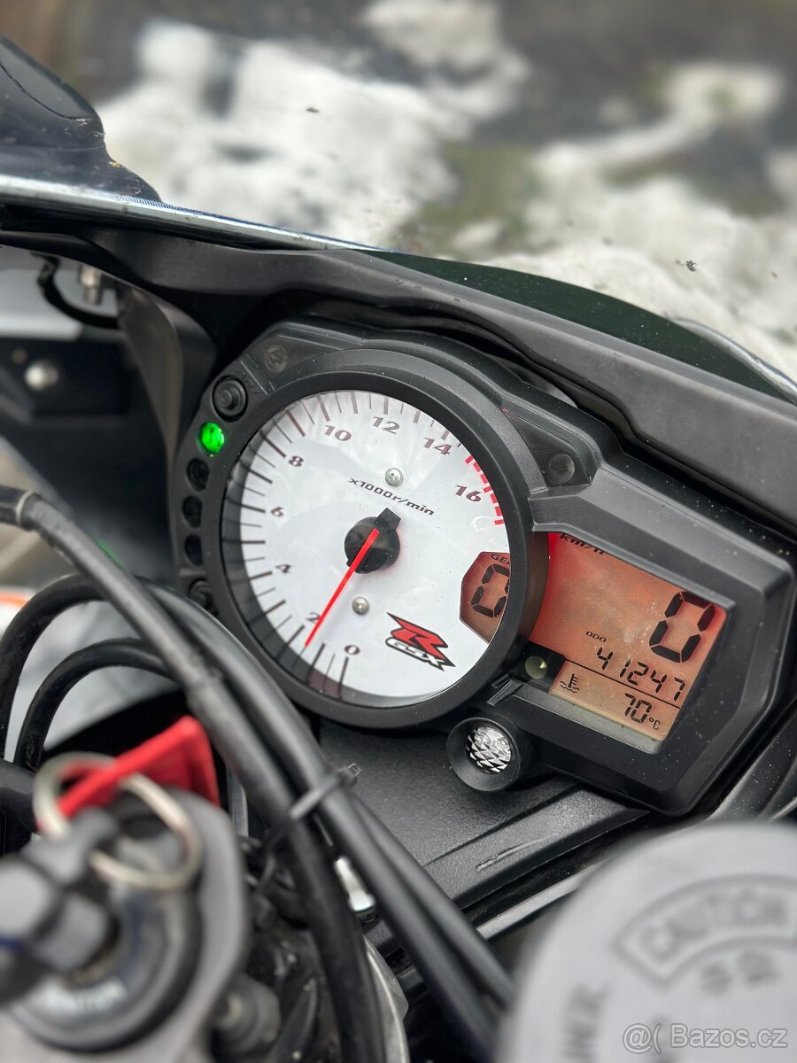 Suzuki GSX-R 750 k7 110kw původ čr 41t/km - 3