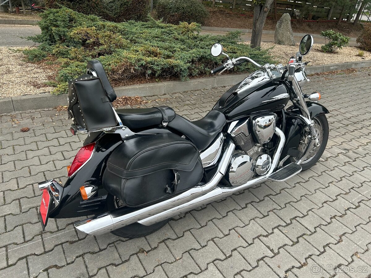 Honda VTX 1300 2005 ČR 2. MAJ TOP - 3