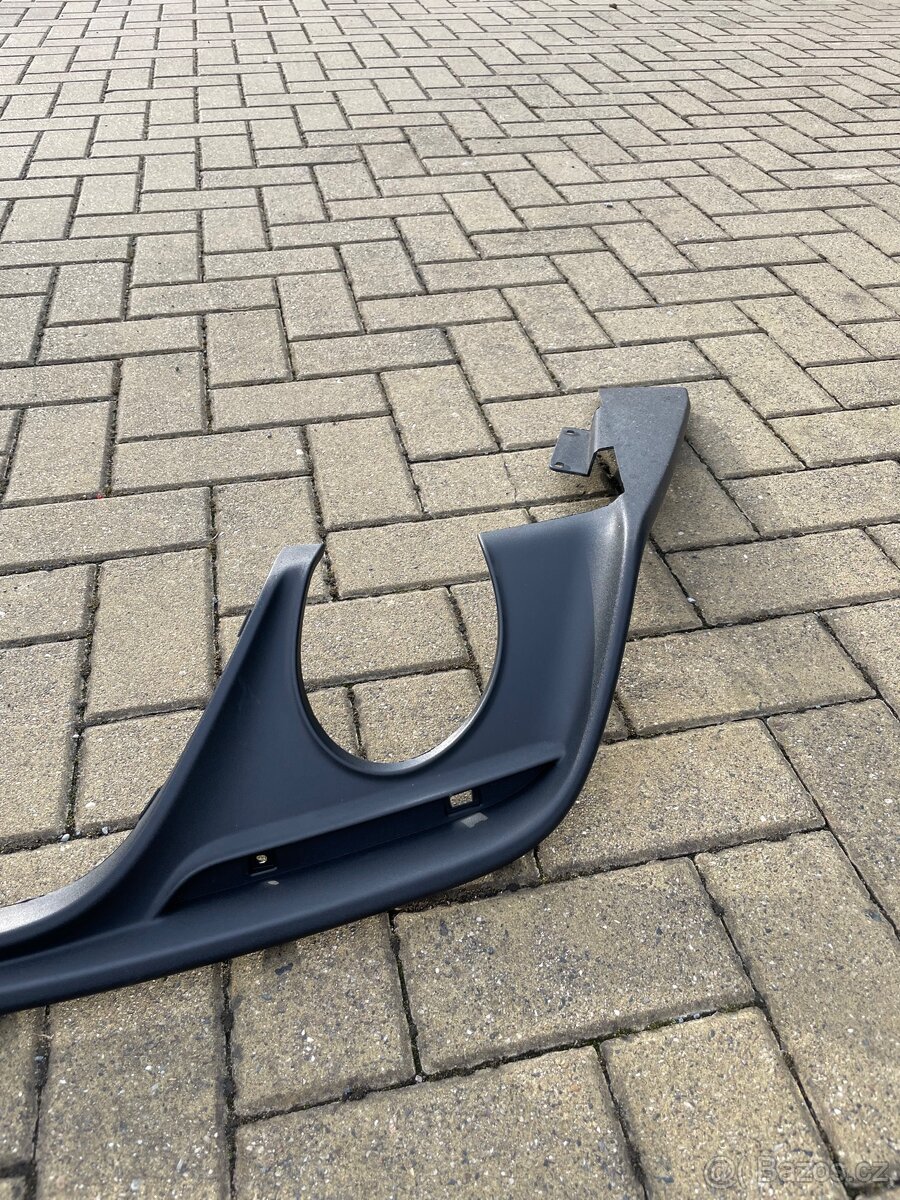 Zadní diffusor / valanční panel pro Ford Mustang 2015+ - 3